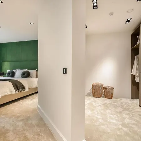 Elegant Oasis In The Heart Of Amesterdão
