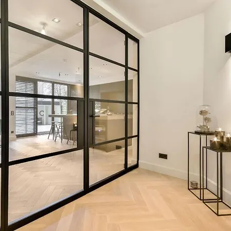 Apartamento Elegant Oasis In The Heart Of *